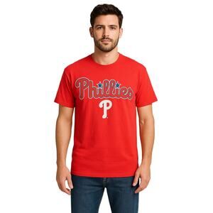 Majestic Phillies Red Graphic Tee – Size L